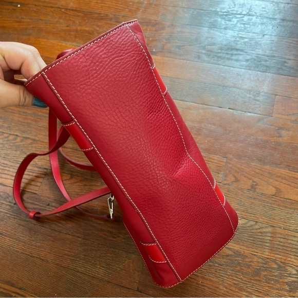 Peter Kent Red Leather bag - Picture 3 of 6